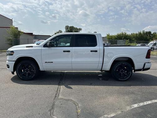 Bright White Clearcoat 2026 RAM 1500 Big Horn/Lone Star