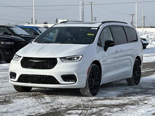 2026 Chrysler Pacifica Limited