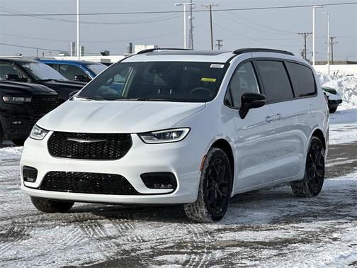 2026 Chrysler Pacifica Limited