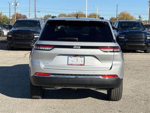 2025 Jeep Grand Cherokee Laredo X