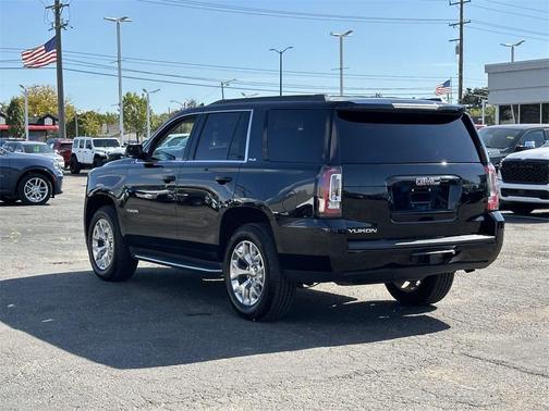 2017 GMC Yukon SLE