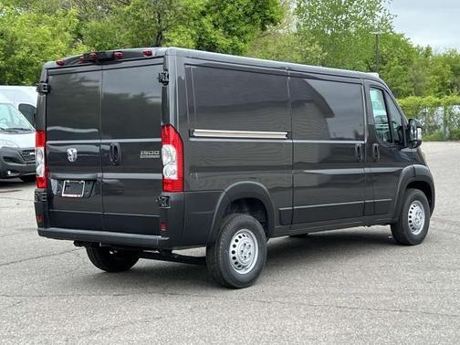 2025 RAM ProMaster 1500 Low Roof
