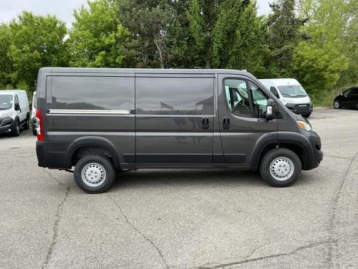2025 RAM ProMaster 1500 Low Roof