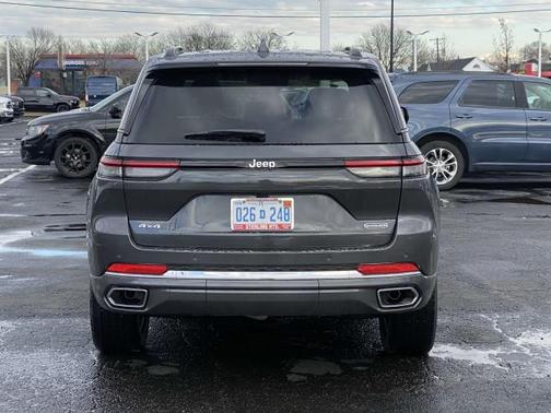 Photo 5 of 35 of 2022 Jeep Grand Cherokee Overland