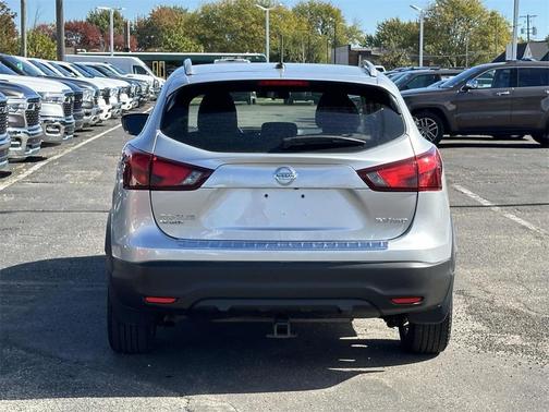 2017 Nissan Rogue Sport SV
