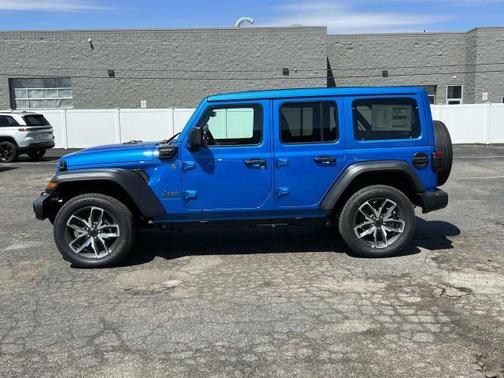 2025 Jeep Wrangler 4xe Sport