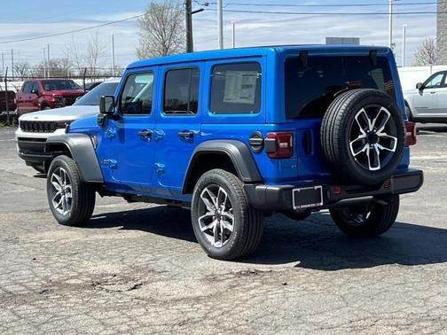 2025 Jeep Wrangler 4xe Sport