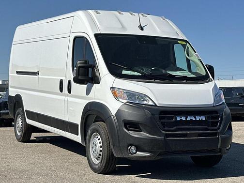Bright White Clearcoat 2026 RAM ProMaster 2500 High Roof