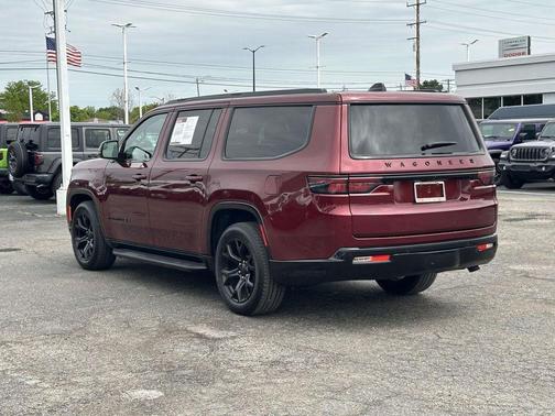 Velvet Red Pearlcoat 2024 Jeep Wagoneer L Series II