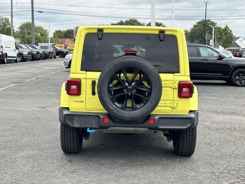 2023 Jeep Wrangler 4xe Sahara