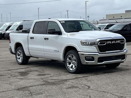 Bright White Clearcoat 2026 RAM 1500 Big Horn/Lone Star