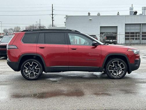 2026 Jeep Cherokee Overland