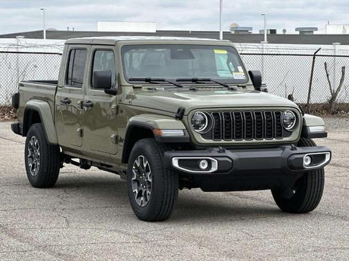 Sahara Beige 2026 Jeep Gladiator Sport