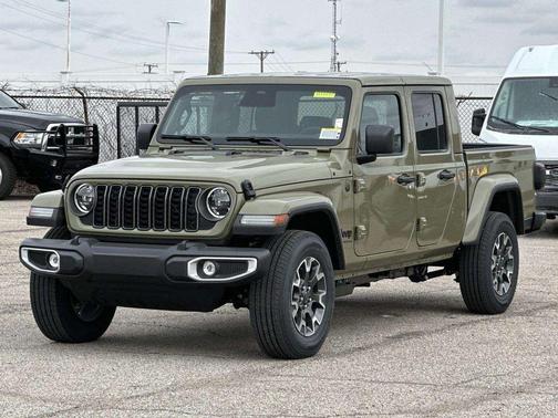 Sahara Beige 2026 Jeep Gladiator Sport