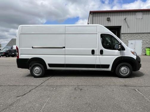 2025 RAM ProMaster 2500 High Roof