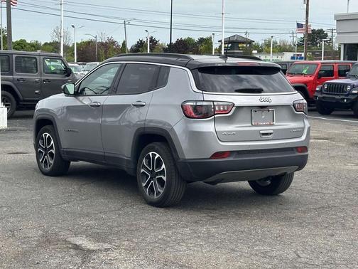 Black Clearcoat 2024 Jeep Compass Limited