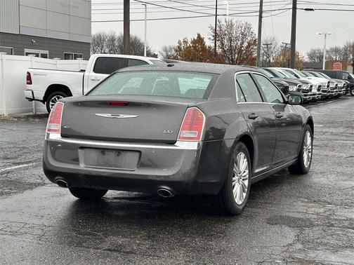 2014 Chrysler 300 Base