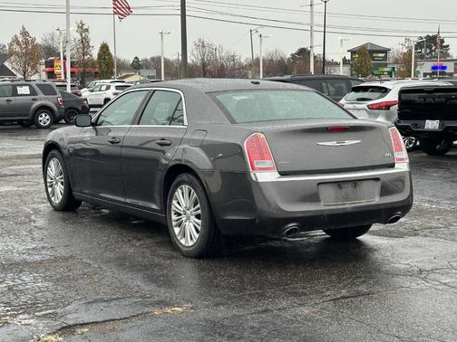 2014 Chrysler 300 Base