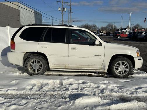 2009 GMC Envoy Denali