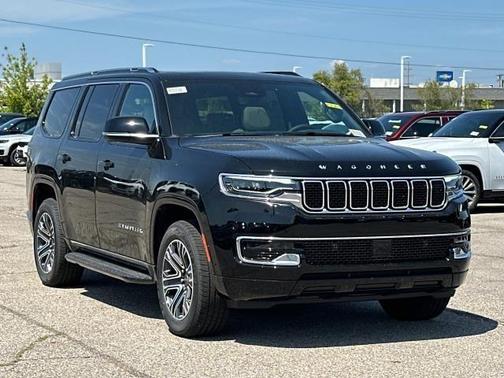 2025 Jeep Wagoneer Base