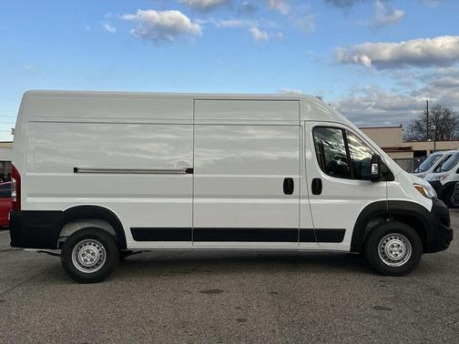2026 RAM ProMaster 2500 High Roof