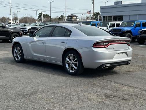 2021 Dodge Charger SXT