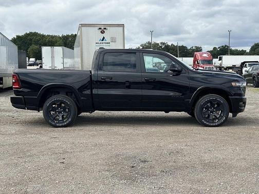 Diamond Black 2027 RAM 1500 Big Horn/Lone Star
