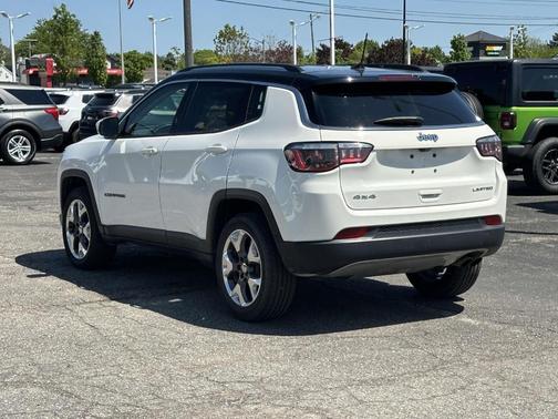 White Clearcoat 2018 Jeep Compass Limited