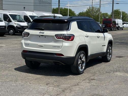 Pearl White Tri-Coat 2019 Jeep Compass Limited