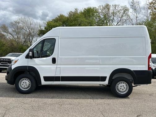 Bright White Clearcoat 2026 RAM ProMaster 1500 Base