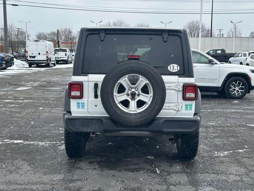 2018 Jeep Wrangler Unlimited Sport