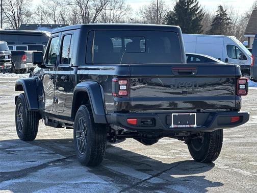 2026 Jeep Gladiator Sport