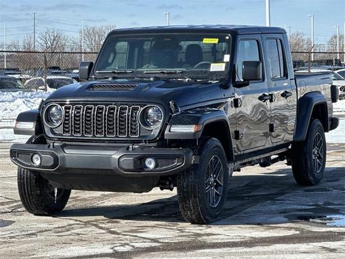 2026 Jeep Gladiator Sport