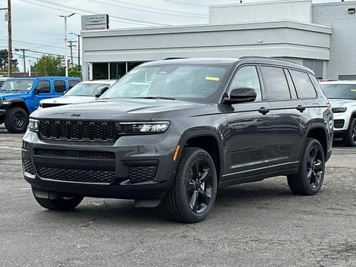 2025 Jeep Grand Cherokee L Laredo