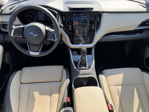 Crystal White Pearl 2024 Subaru Outback Limited XT