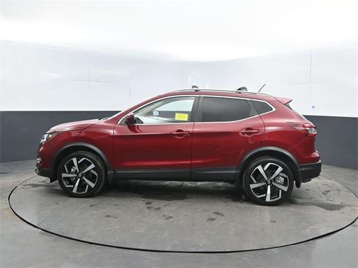 2022 Nissan Rogue Sport SL