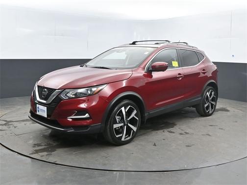 2022 Nissan Rogue Sport SL