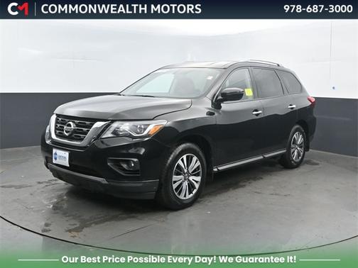 2020 Nissan Pathfinder SV