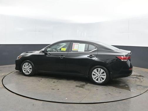 Black 2024 Nissan Sentra S