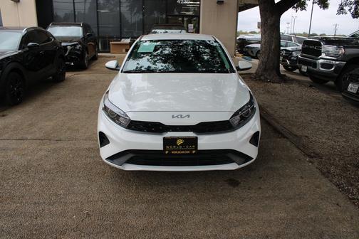 2024 Kia Forte LX w/ Rear Camera, Keyless Entry,