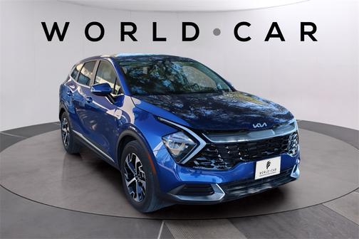 2023 Kia Sportage EX w/ SynTex, Navigation, Heated