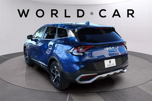 2023 Kia Sportage EX w/ SynTex, Navigation, Heated