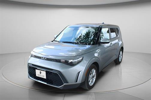 2024 Kia Soul LX w/ Tech Pkg, Lane Assist, Collision