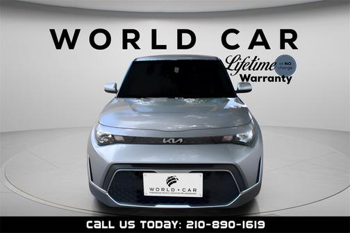 2024 Kia Soul LX w/ Tech Pkg, Lane Assist, Collision