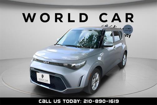 2024 Kia Soul LX w/ Tech Pkg, Lane Assist, Collision