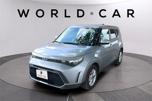 2024 Kia Soul LX w/ Tech Pkg, Lane Assist, Collision