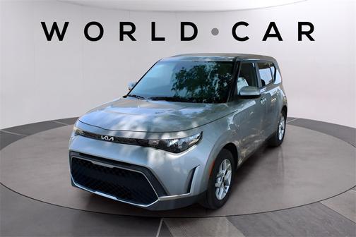 2024 Kia Soul LX w/ Tech Pkg, Lane Assist, Collision