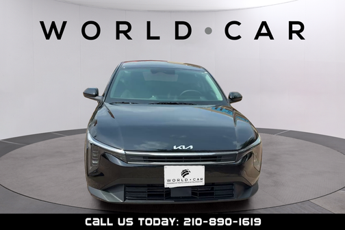 Aurora Black Pearl 2025 Kia K4 LXS w/ Smart Key, Remote Start,