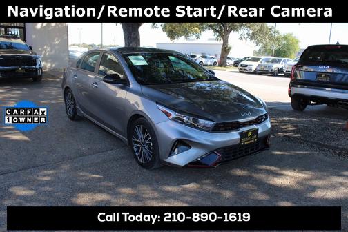 2022 Kia Forte GT-Line w/ Cloth/SynTex Seats, Navigation,