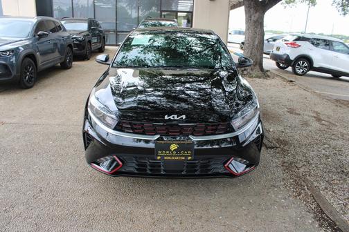 2024 Kia Forte GT-Line w/ Premium Pkg, Navigation,